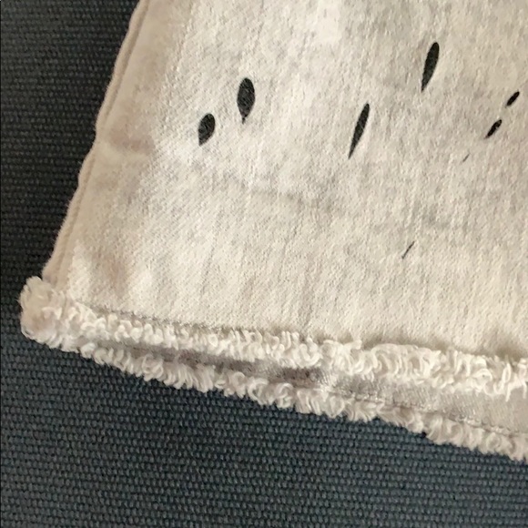 🌞3/$20 Crazy 8 Paint Splattered Cutoff Shorts - Picture 3 of 6